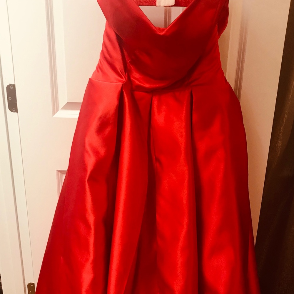 Formal evening dress custom-made